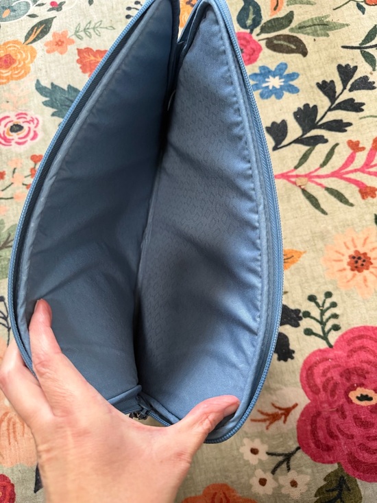 NWT Vera Bradley laptop sleeve - Picture 2 of 4